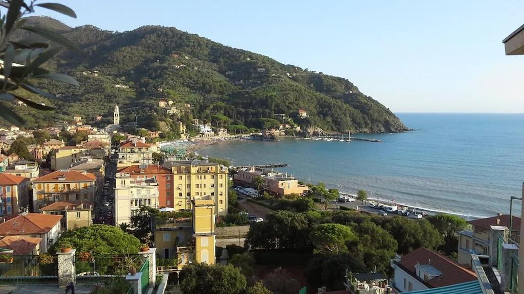 La Terrazza Sul Mare Apartment Levanto Exterior photo